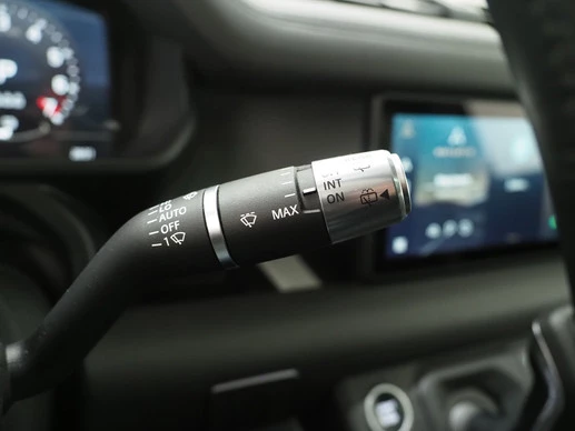 Land Rover Defender - Afbeelding 24 van 30