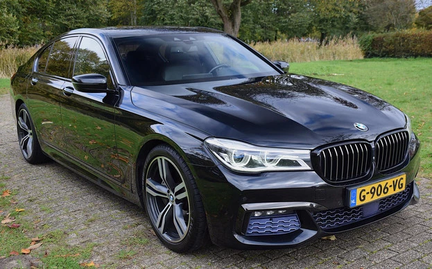 BMW 7 Serie - Afbeelding 7 van 30