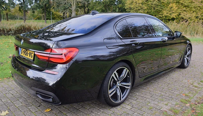 BMW 7 Serie - Afbeelding 10 van 30