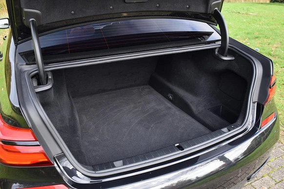 BMW 7 Serie - Afbeelding 27 van 30