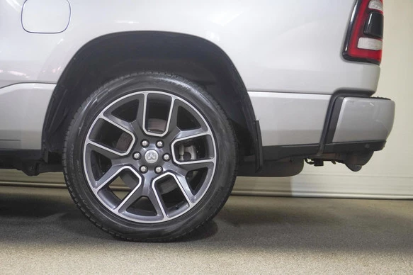 Dodge Ram 1500 - Afbeelding 19 van 30