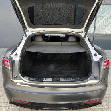 Tesla Model S - Afbeelding 20 van 22