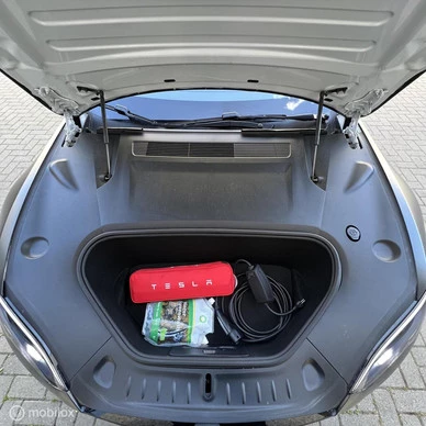 Tesla Model S - Afbeelding 21 van 22