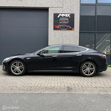 Tesla Model S - Afbeelding 6 van 18