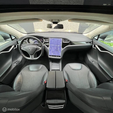Tesla Model S - Afbeelding 11 van 18