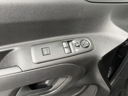 Peugeot Partner - Afbeelding 8 van 24