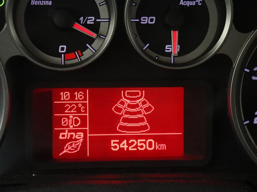 Alfa Romeo MiTo - Afbeelding 14 van 30