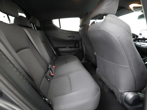 Toyota C-HR - Afbeelding 25 van 30