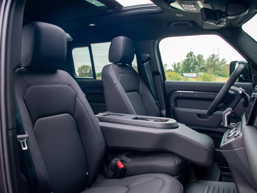 Land Rover Defender - Afbeelding 11 van 30