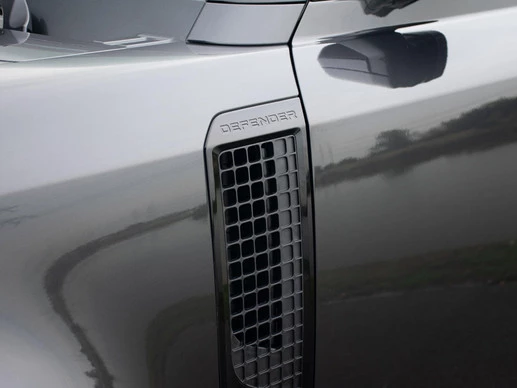 Land Rover Defender - Afbeelding 12 van 30