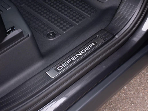 Land Rover Defender - Afbeelding 27 van 30