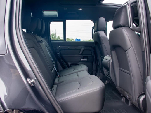 Land Rover Defender - Afbeelding 28 van 30