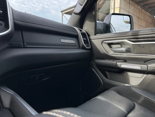 Dodge Ram 1500 - Afbeelding 27 van 30