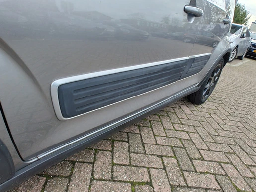 Suzuki Ignis - Afbeelding 5 van 21