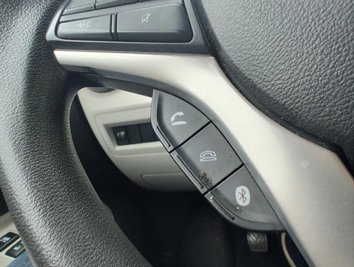 Suzuki Ignis - Afbeelding 18 van 21