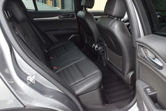 Alfa Romeo Stelvio - Afbeelding 14 van 30