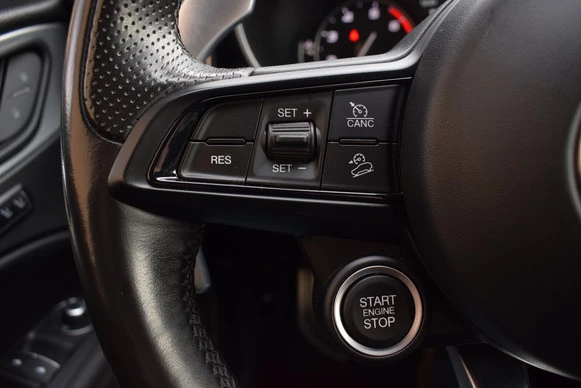 Alfa Romeo Stelvio - Afbeelding 23 van 30