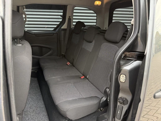 Peugeot Partner - Afbeelding 18 van 26
