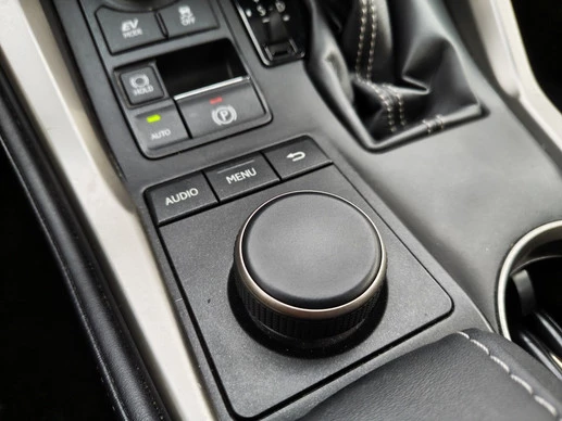 Lexus NX - Afbeelding 21 van 30