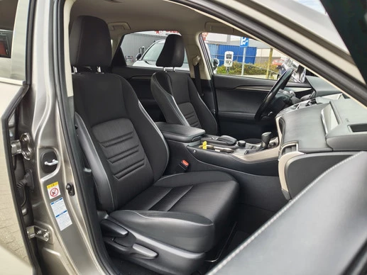 Lexus NX - Afbeelding 27 van 30