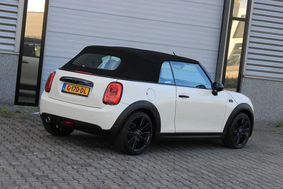 MINI Cooper Cabrio - Afbeelding 10 van 30