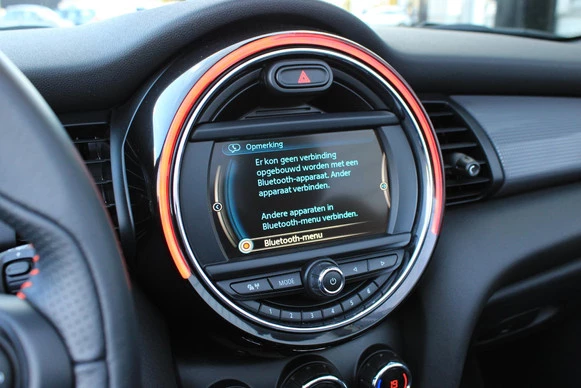 MINI Cooper Cabrio - Afbeelding 21 van 30