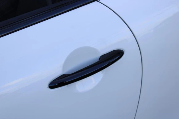 MINI Cooper Cabrio - Afbeelding 28 van 30