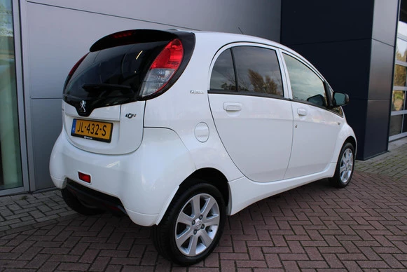 Peugeot iOn - Afbeelding 4 van 30