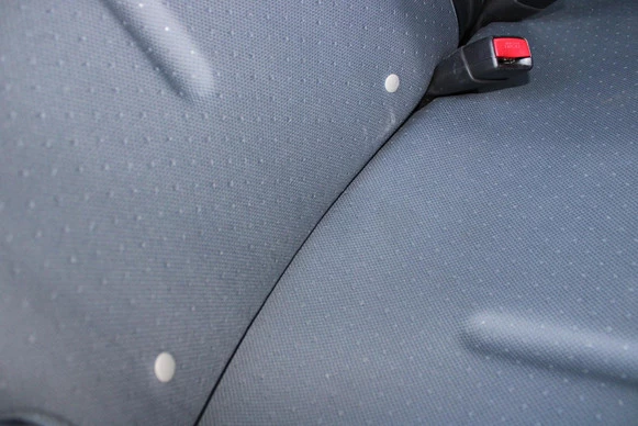 Peugeot iOn - Afbeelding 12 van 30