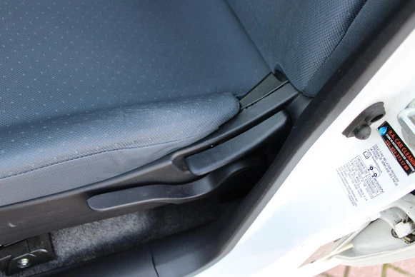 Peugeot iOn - Afbeelding 16 van 30