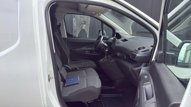 Peugeot Partner - Afbeelding 2 van 14