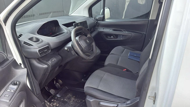 Peugeot Partner - Afbeelding 13 van 14