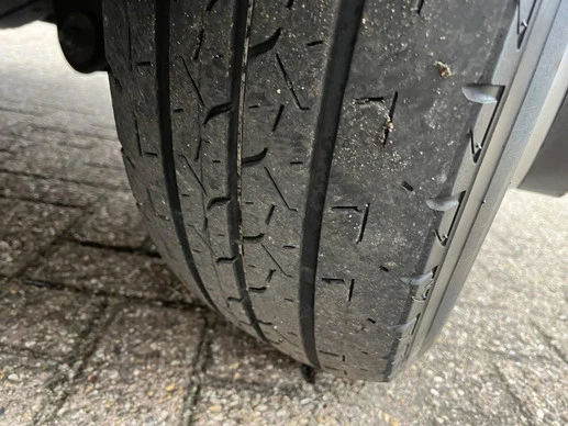 Iveco Daily 70C18 - Afbeelding 24 van 30