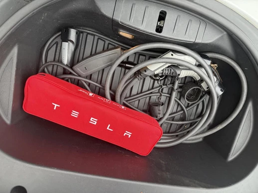 Tesla Model 3 - Afbeelding 22 van 23