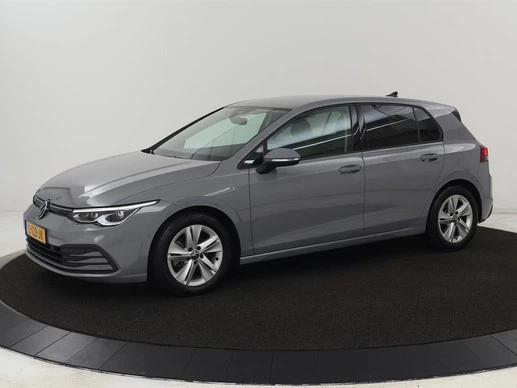 Volkswagen Golf - Afbeelding 1 van 30