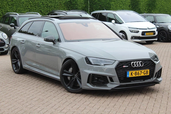 Audi RS4 - Afbeelding 1 van 30