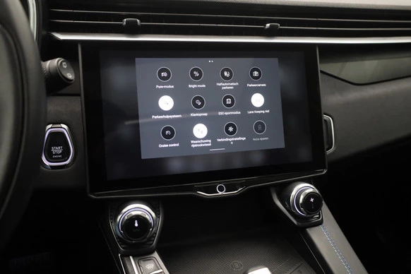 Lynk & Co 01 - Afbeelding 23 van 30