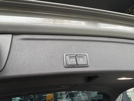 Audi RS4 - Afbeelding 24 van 30