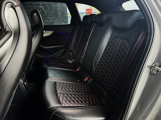 Audi RS4 - Afbeelding 11 van 30