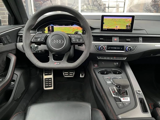 Audi RS4 - Afbeelding 7 van 30