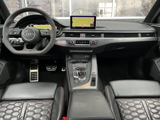 Audi RS4 - Afbeelding 5 van 30