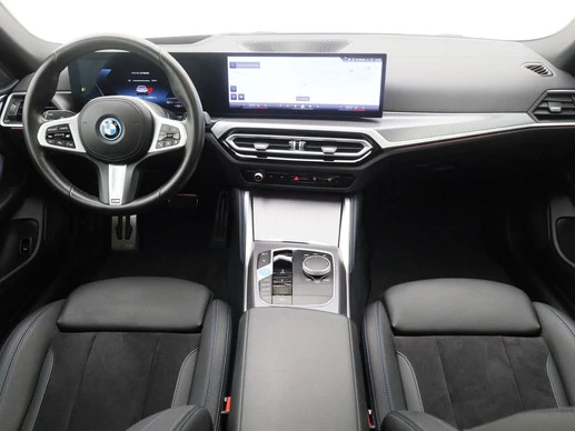 BMW i4 - Afbeelding 7 van 30