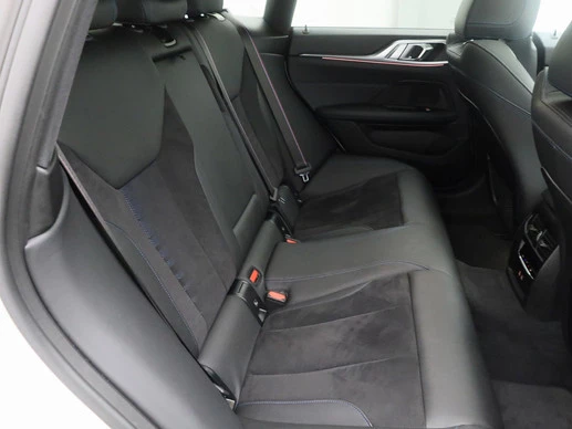 BMW i4 - Afbeelding 12 van 30