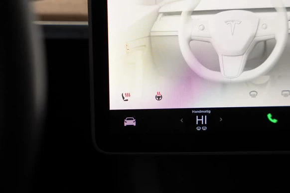 Tesla Model 3 - Afbeelding 11 van 30