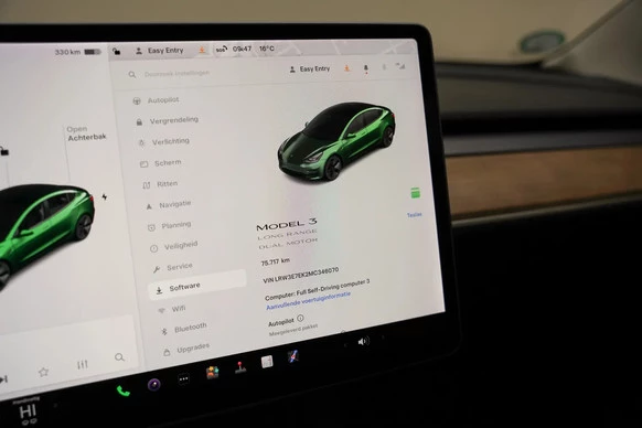 Tesla Model 3 - Afbeelding 21 van 30