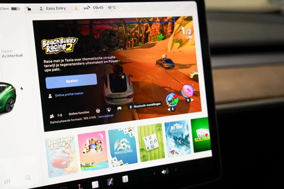 Tesla Model 3 - Afbeelding 26 van 30