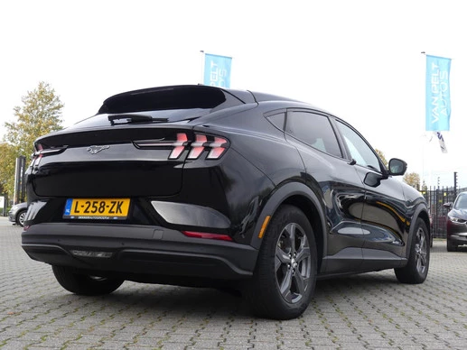 Ford Mustang Mach-E - Afbeelding 5 van 24