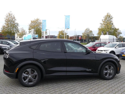 Ford Mustang Mach-E - Afbeelding 6 van 24