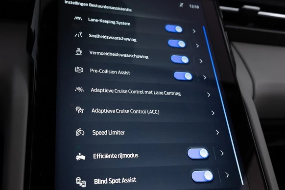 Ford Explorer EV - Afbeelding 17 van 30