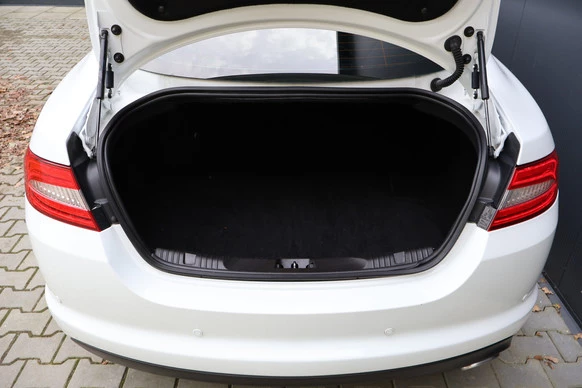 Jaguar XF - Afbeelding 21 van 26